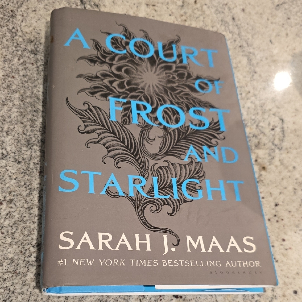 A Court of Frost and Starlight Hardcover Novel